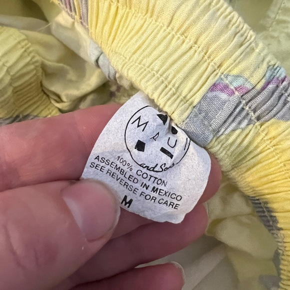 Vintage Deadstock boys swim shorts Maui with tags medium yellow shark surf 1980s - Picture 12 of 13